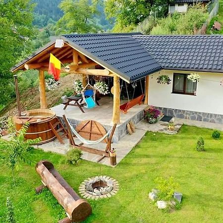 Casa Axa Otel Paraul Carjei Dış mekan fotoğraf