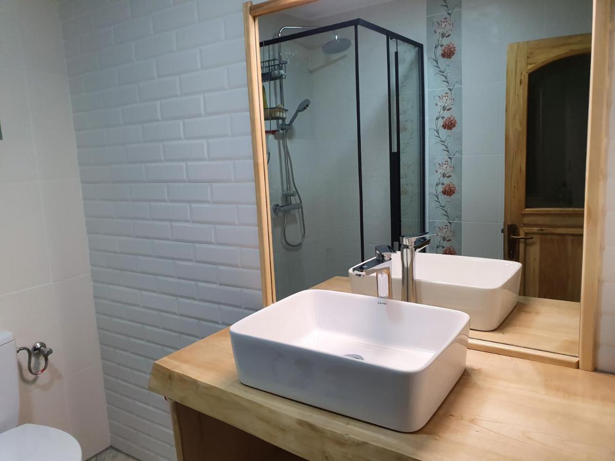Casa Axa Otel Paraul Carjei Dış mekan fotoğraf