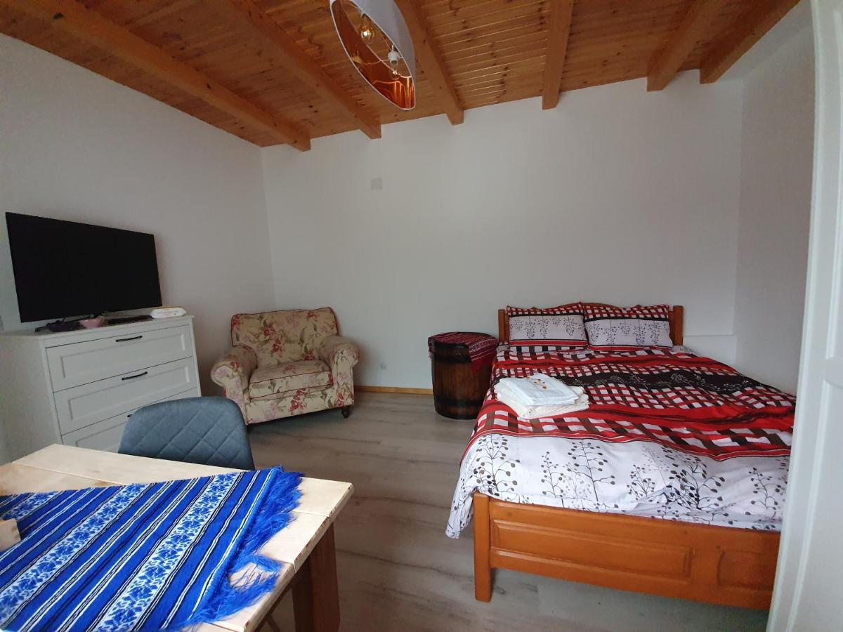 Casa Axa Otel Paraul Carjei Dış mekan fotoğraf